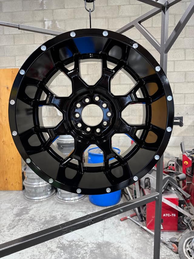 Off-road wheel powder coated in gloss black